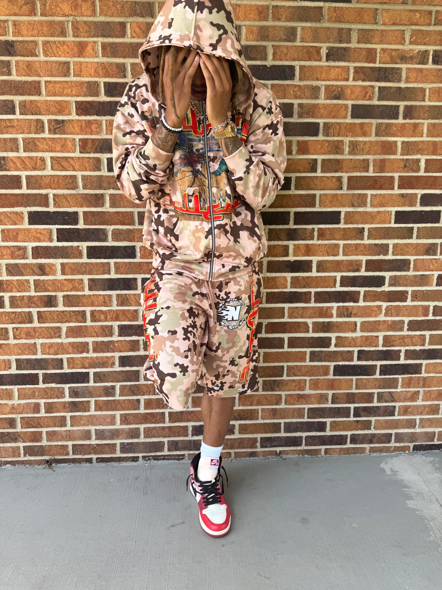 “Culture Galleria” Desert Camo Set