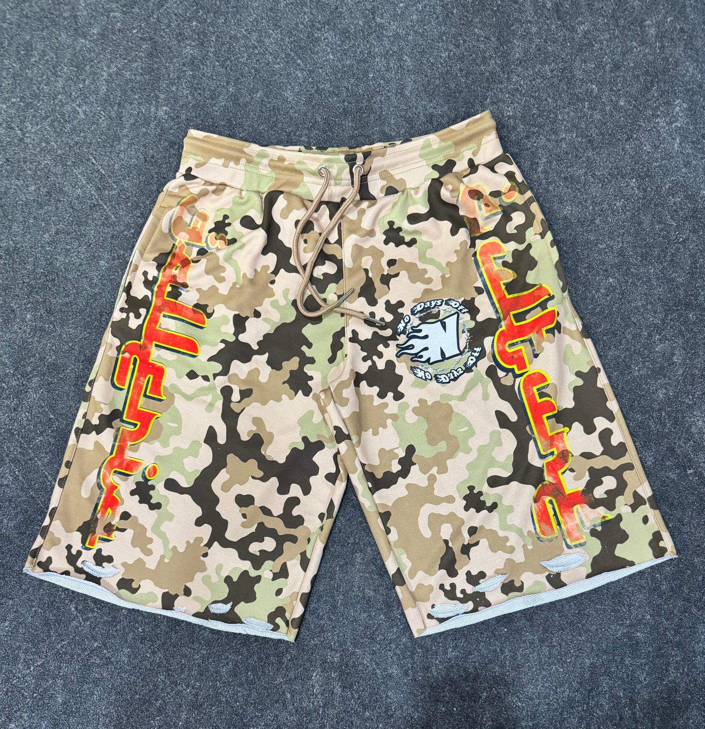 “Culture Galleria” Desert Camo Set